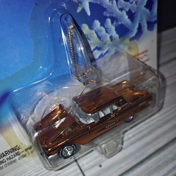 2002 Johnny Lightning 1956 THUNDERBIRD Diecast Holiday Classic Ornaments - Picture 9 of 9